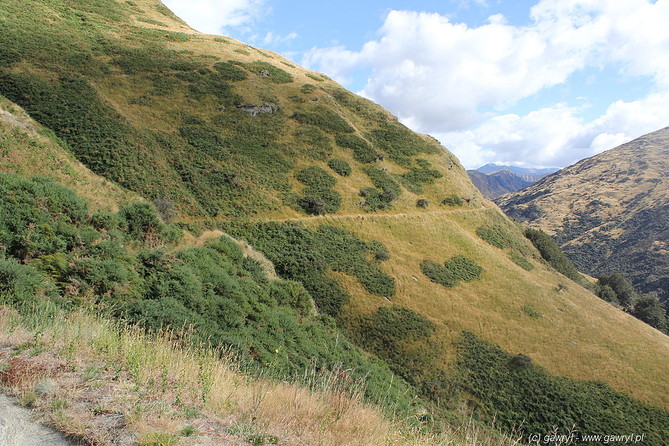 New Zealand - bike trip towards Moke Lake