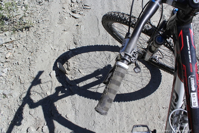 New Zealand - bike trip towards Moke Lake